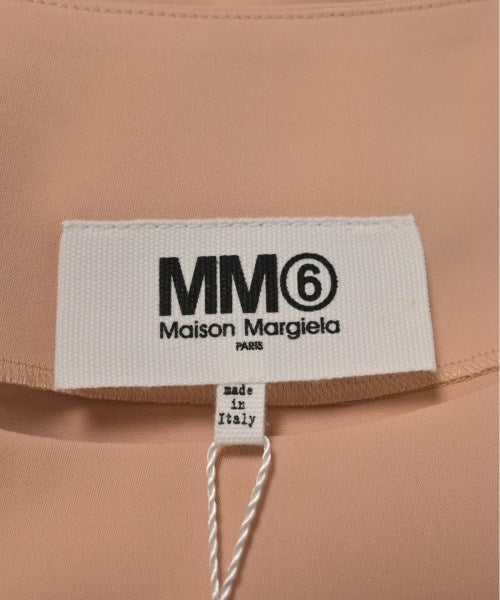 MM6 ชุดเดรส