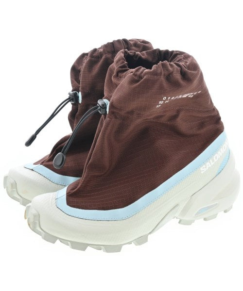 MM6 รองเท้าผ้าใบ