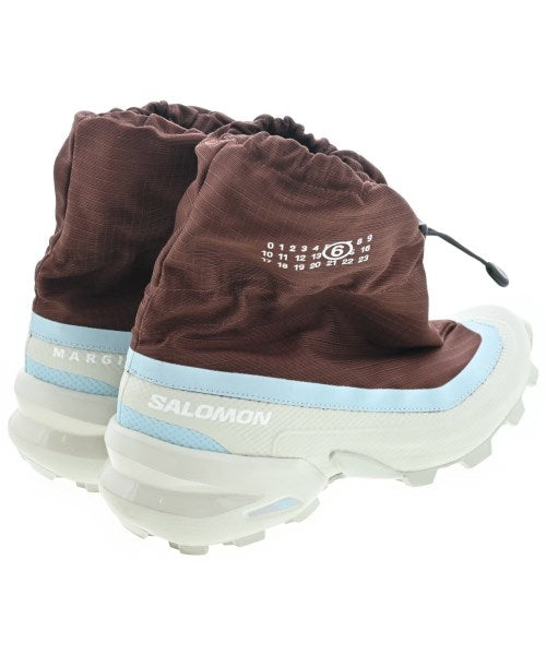 MM6 รองเท้าผ้าใบ