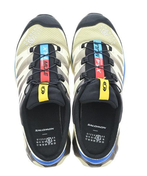 MM6 รองเท้าผ้าใบ