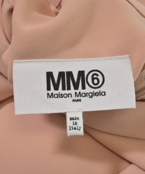 MM6 ชุดเดรส