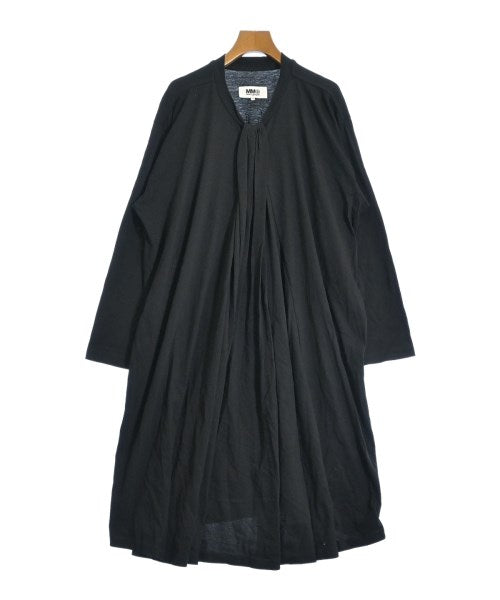 MM6 ชุดเดรส