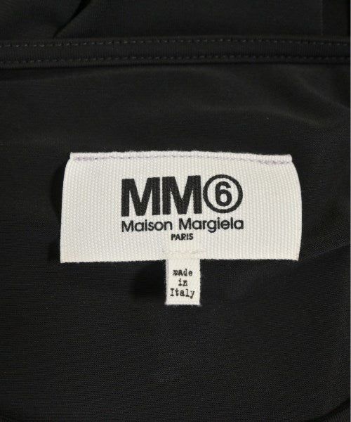 MM6 ชุดเดรส