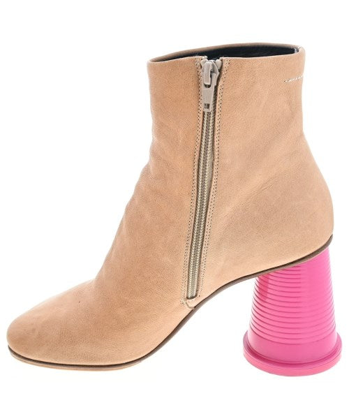 MM6 รองเท้าบูท