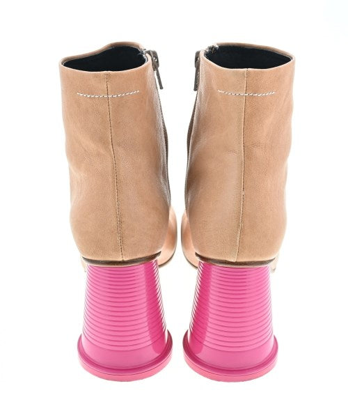 MM6 รองเท้าบูท