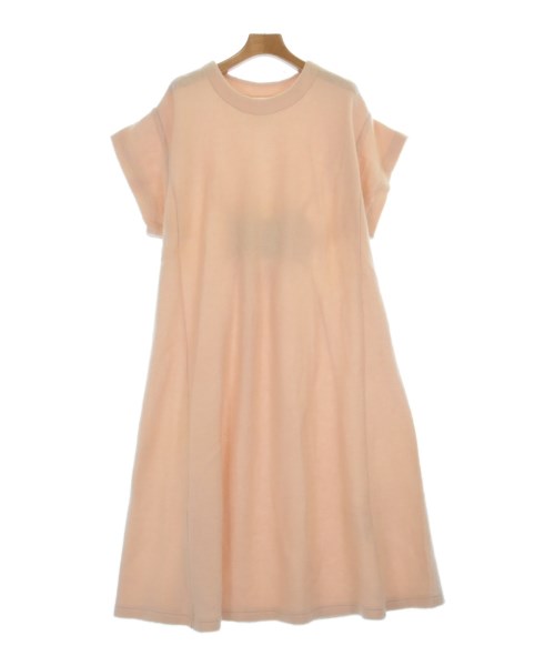 MM6 ชุดเดรส