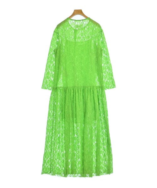 MM6 ชุดเดรส