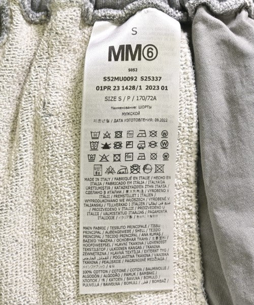 MM6 กางเกงขาสั้น