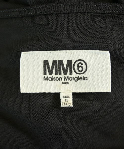 MM6 ชุดเดรส
