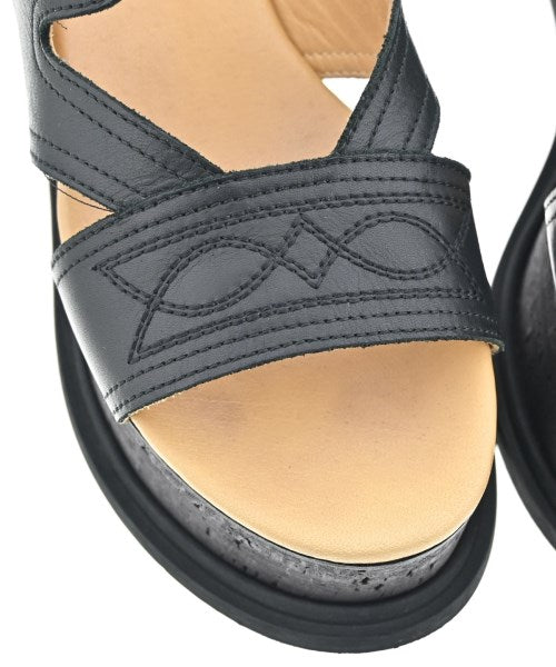 MM6 รองเท้าแตะ