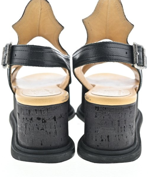 MM6 รองเท้าแตะ