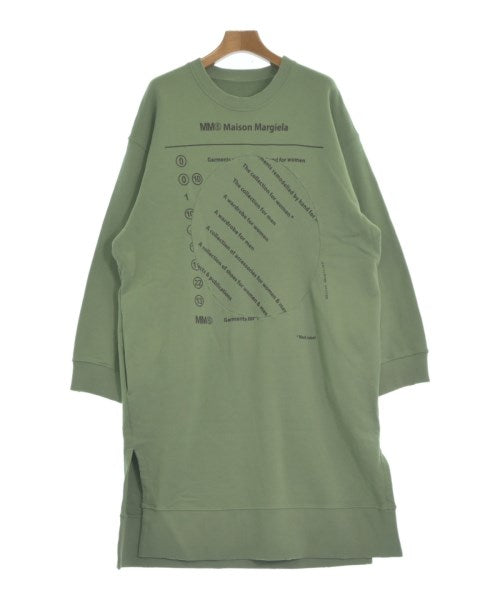 MM6 ชุดเดรส