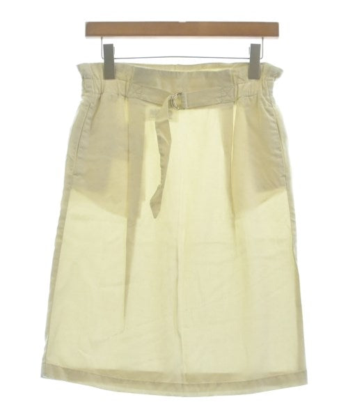 MM6 กระโปรงยาวถึงเข่า