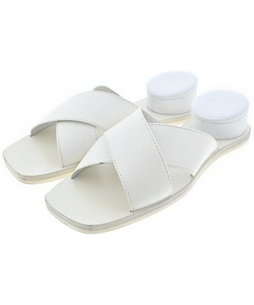 MM6 รองเท้าแตะ