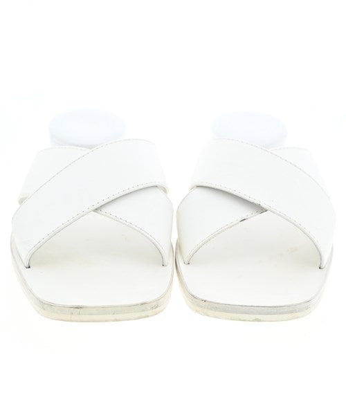 MM6 รองเท้าแตะ