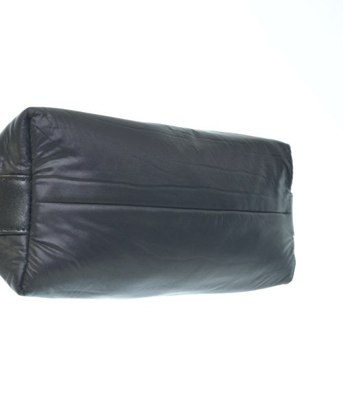 MM6 กระเป๋าสะพาย