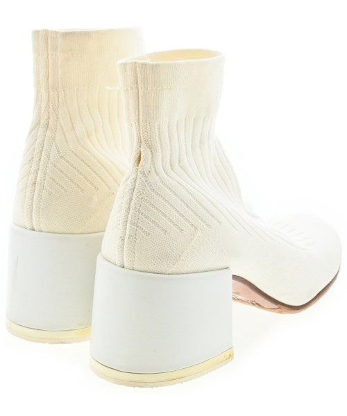 MM6 รองเท้าบูท