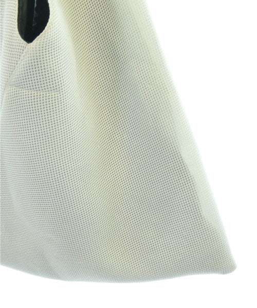 MM6 กระเป๋าถือขนาดใหญ่