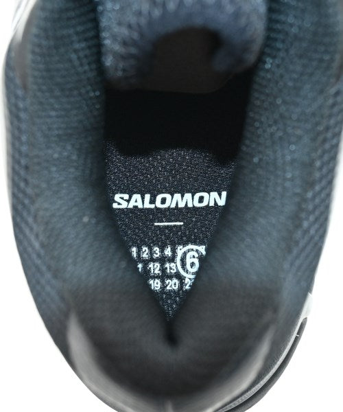 MM6 รองเท้าผ้าใบ