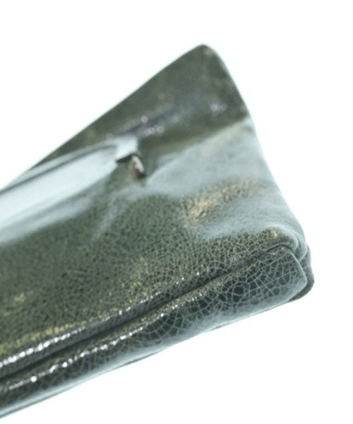 MM6 คลัตช์