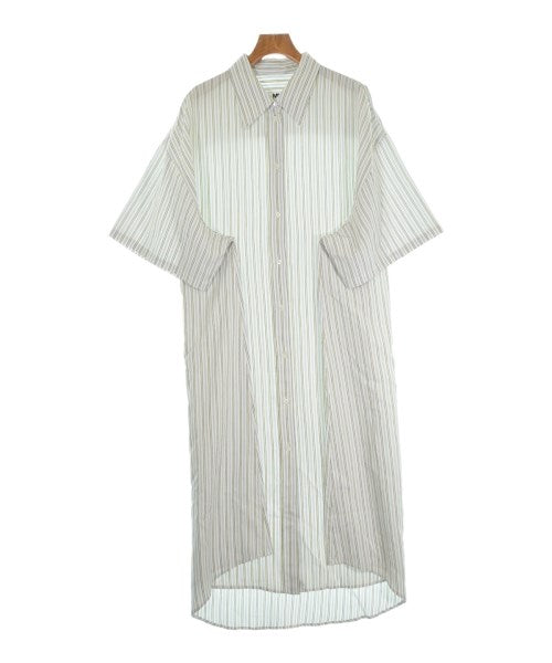 MM6 เดรสที่เป็นเสื้อเชิ้ตตัวยาว