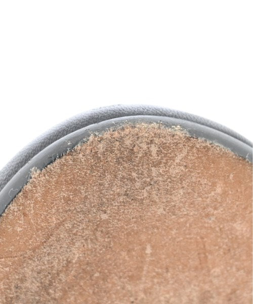 MM6 รองเท้าแตะ