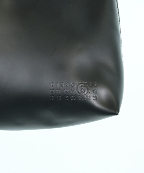 MM6 กระเป๋าสะพาย