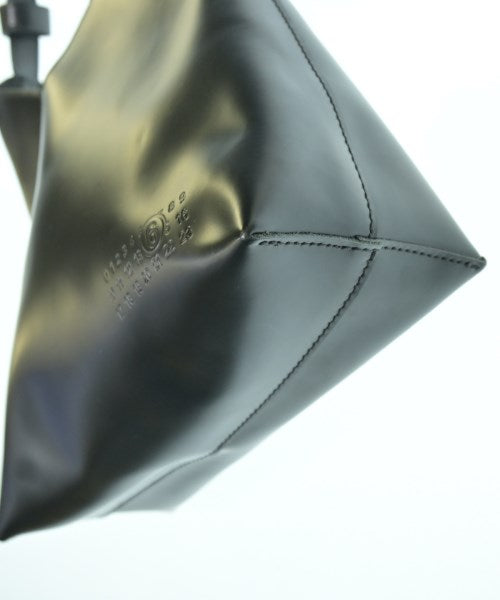 MM6 กระเป๋าสะพาย