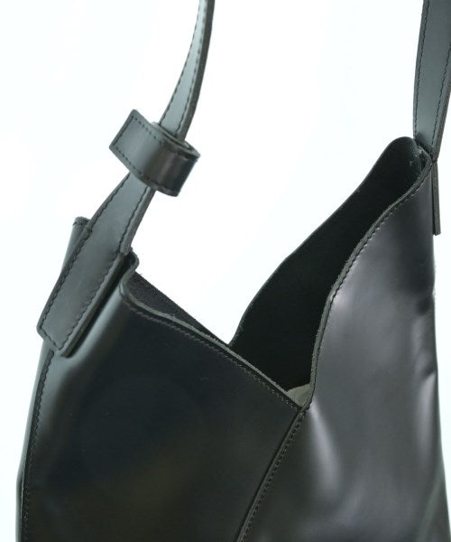 MM6 กระเป๋าสะพาย