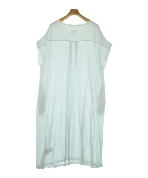 MM6 ชุดเดรส