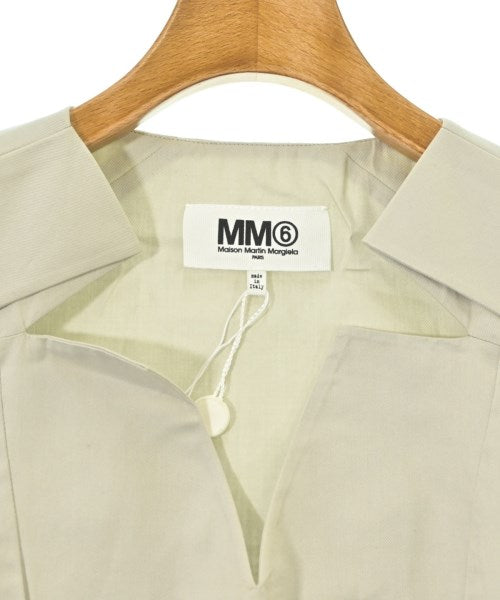 MM6 ชุดเดรส