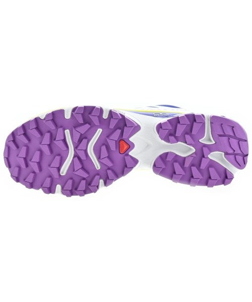 MM6 รองเท้าผ้าใบ