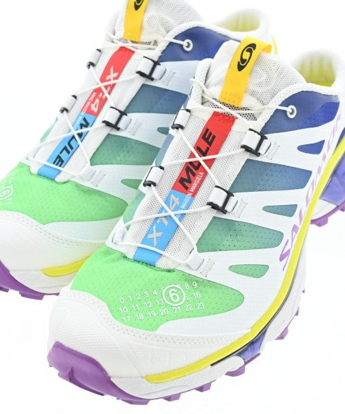 MM6 รองเท้าผ้าใบ