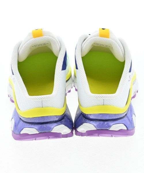 MM6 รองเท้าผ้าใบ