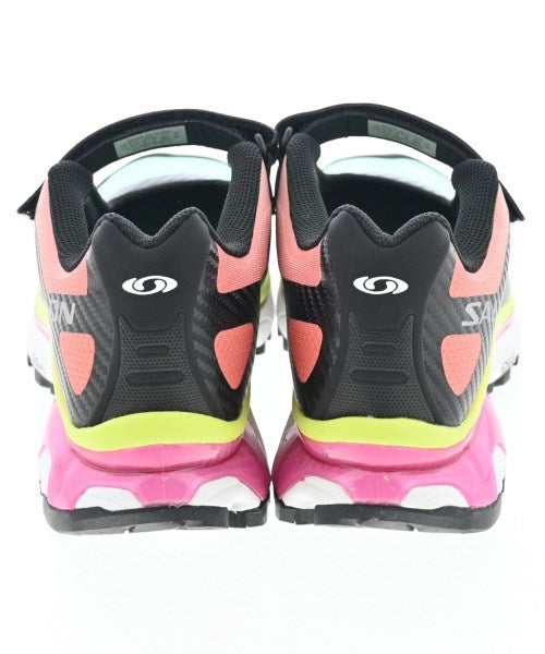 MM6 รองเท้าผ้าใบ