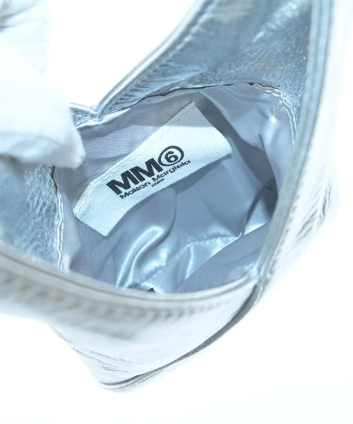 MM6 กระเป๋าถือขนาดใหญ่