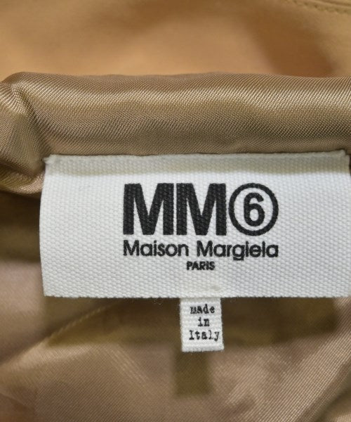 MM6 เสื้อกันฝน