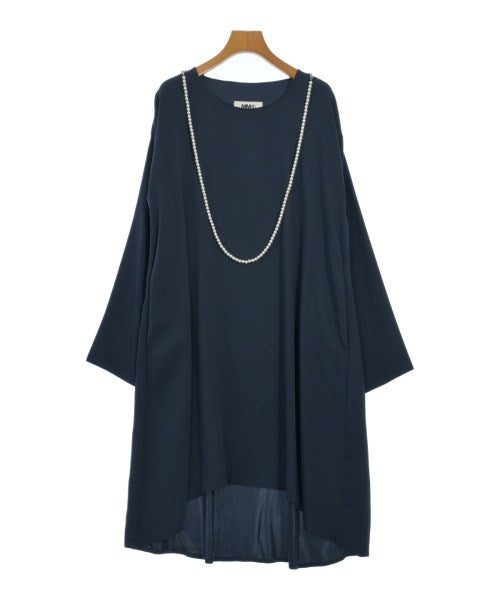 MM6 ชุดเดรส