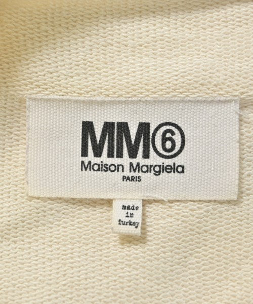 MM6 ชุดเดรส