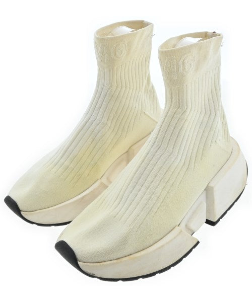 MM6 รองเท้าผ้าใบ