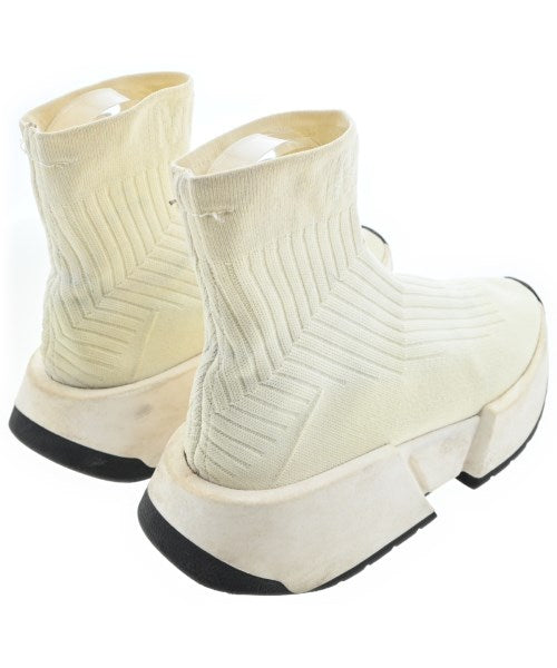 MM6 รองเท้าผ้าใบ