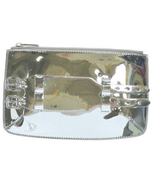 MM6 คลัตช์