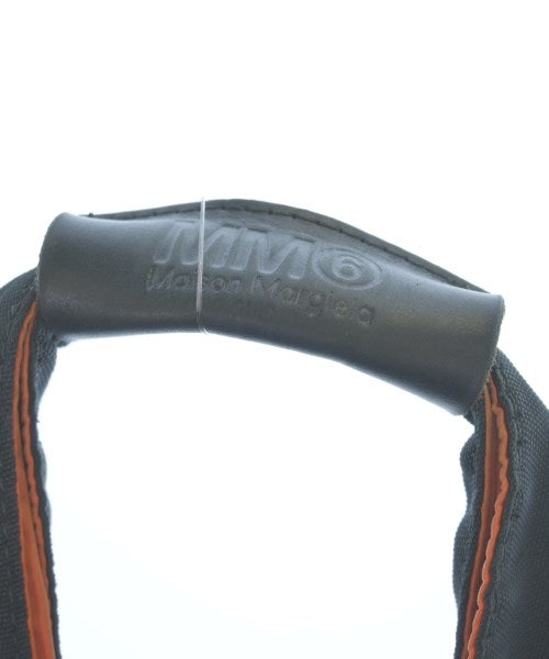 MM6 กระเป๋าถือขนาดใหญ่