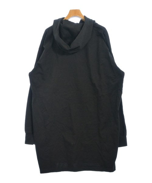 MM6 ชุดเดรส