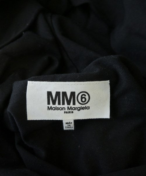 MM6 ชุดเดรส