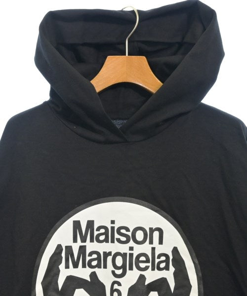 MM6 ชุดเดรส