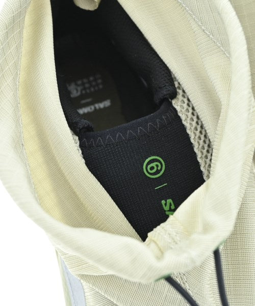 MM6 รองเท้าผ้าใบ