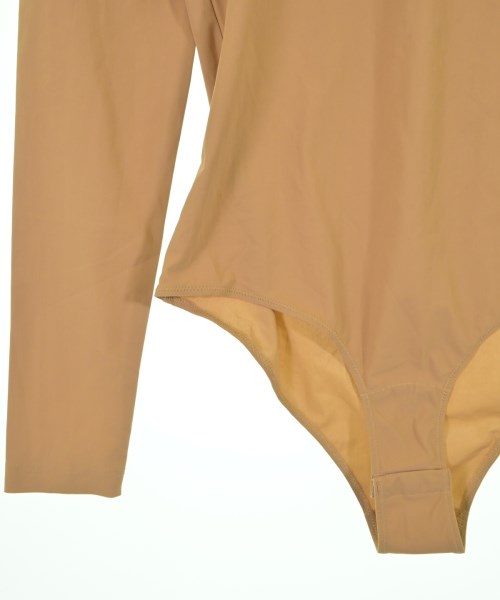 MM6 เสื้อยืด/เสื้อท็อปส์