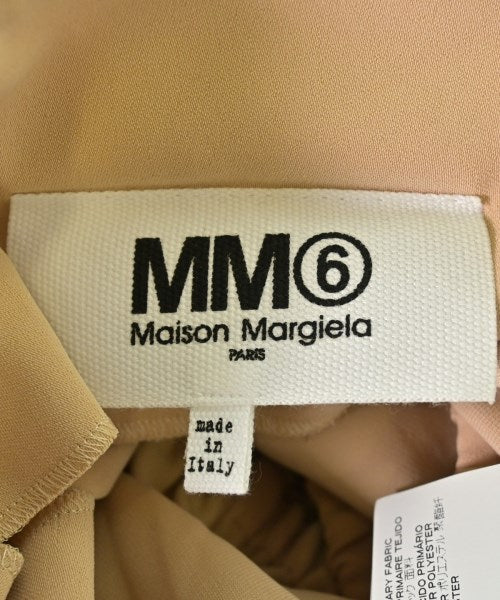 MM6 ชุดเดรส