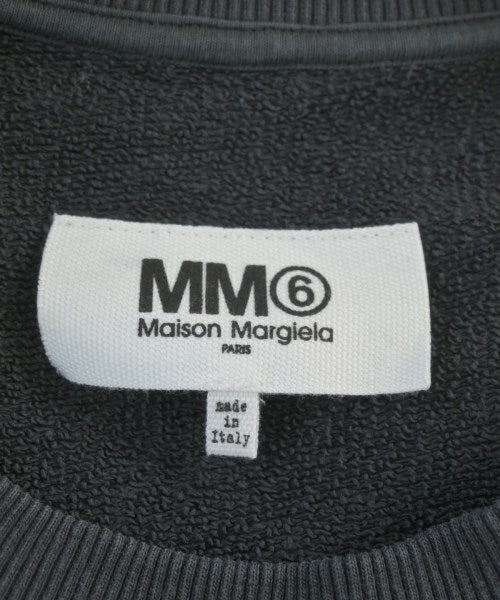 MM6 ชุดเดรส
